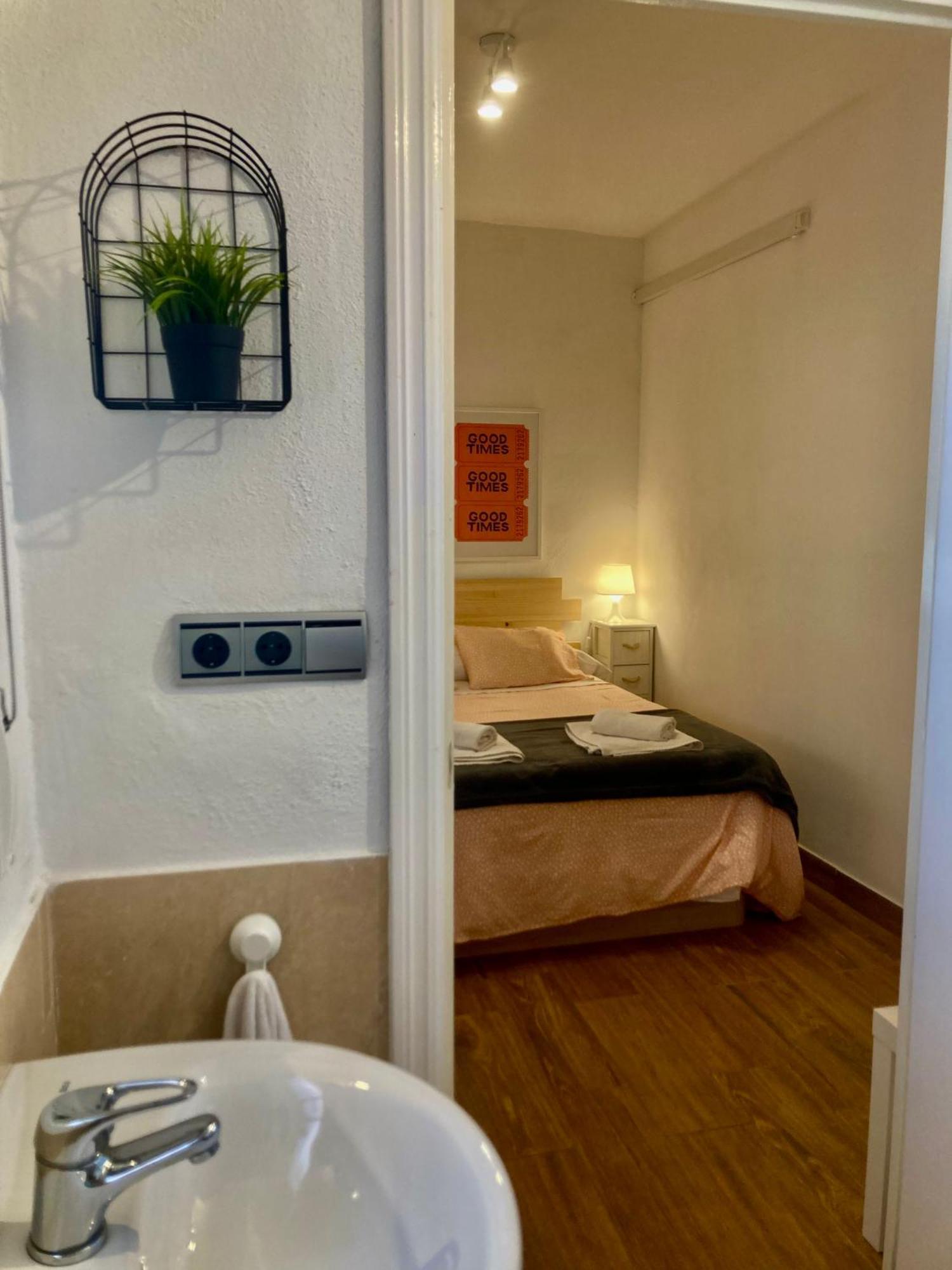Apartamento Del Rio Pinos Genil Kültér fotó